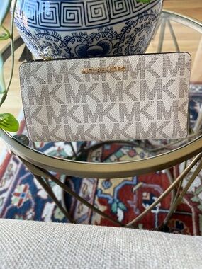 Michael Kors Beige and Brown MK Logo Zip Wallet